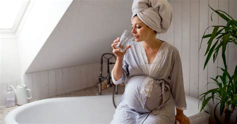 Hamilelikte Duş Alırken ve Banyo Yaparken Dikkat Edilmesi Gerekenler